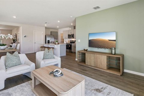 Villa ou maison à vendre à Sanford, Floride: 5 chambres, 227.33 m2 № 2430831 - photo 11
