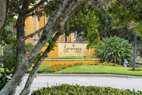 Condo in Orlando, Florida, 4 bedrooms  № 1520758 - photo 3