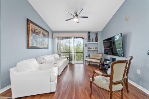 Condo in Orlando, Florida, 4 bedrooms  № 1520758 - photo 15