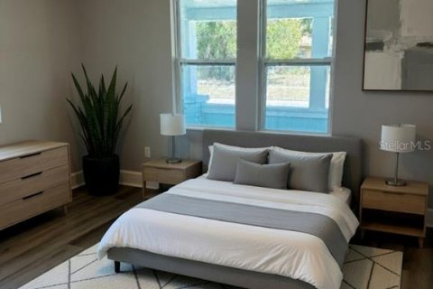 House in Clearwater, Florida 2 bedrooms, 83.98 sq.m. № 2106675 - photo 25