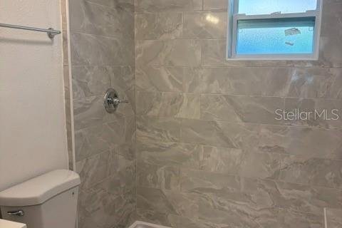 House in Clearwater, Florida 2 bedrooms, 83.98 sq.m. № 2106675 - photo 12