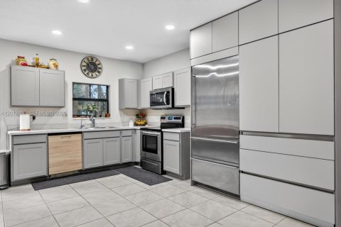 Touwnhouse à vendre à Florida City, Floride: 3 chambres, 127.83 m2 № 2076340 - photo 12