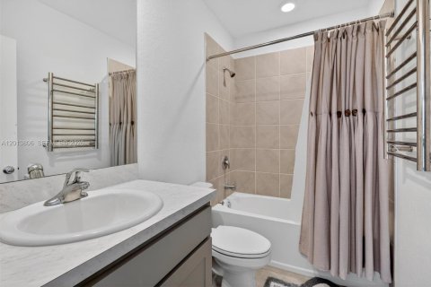 Touwnhouse à vendre à Florida City, Floride: 3 chambres, 127.83 m2 № 2076340 - photo 25
