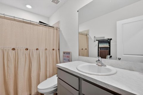 Touwnhouse à vendre à Florida City, Floride: 3 chambres, 127.83 m2 № 2076340 - photo 20