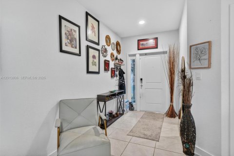 Touwnhouse à vendre à Florida City, Floride: 3 chambres, 127.83 m2 № 2076340 - photo 5