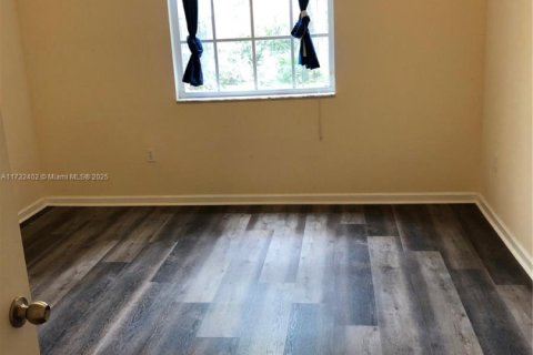 Copropriété à vendre à Hollywood, Floride: 2 chambres, 104.14 m2 № 1940022 - photo 9