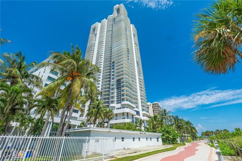 Copropriété à louer à Miami Beach, Floride: 1 chambre, 75.07 m2 № 1946417 - photo 23