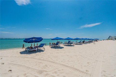 Copropriété à louer à Miami Beach, Floride: 1 chambre, 75.07 m2 № 1946417 - photo 26