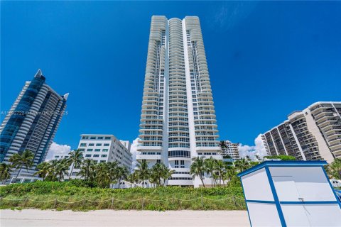 Copropriété à louer à Miami Beach, Floride: 1 chambre, 75.07 m2 № 1946417 - photo 25