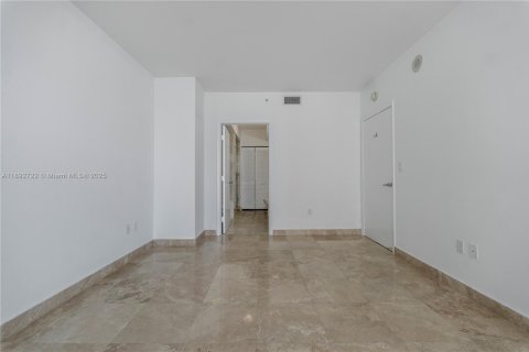 Copropriété à louer à Miami Beach, Floride: 1 chambre, 75.07 m2 № 1946417 - photo 7