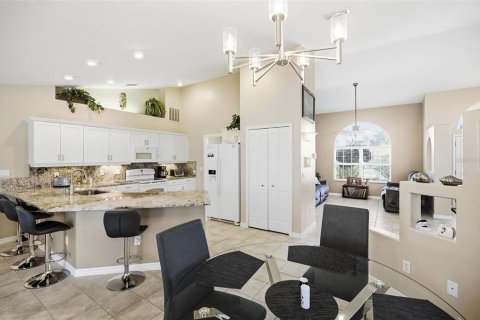 Casa en venta en Palm Coast, Florida, 3 dormitorios, 217.58 m2 № 2105850 - foto 16