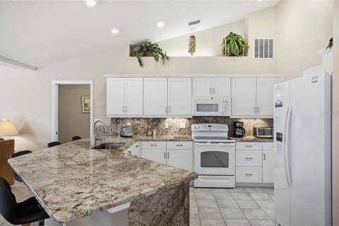 Casa en venta en Palm Coast, Florida, 3 dormitorios, 217.58 m2 № 2105850 - foto 17