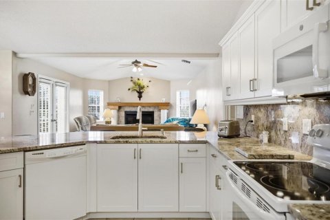 Casa en venta en Palm Coast, Florida, 3 dormitorios, 217.58 m2 № 2105850 - foto 18