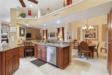 House in Venice, Florida 3 bedrooms, 181.16 sq.m. № 1778724 - photo 16