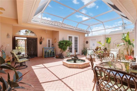 House in Venice, Florida 3 bedrooms, 181.16 sq.m. № 1778724 - photo 9