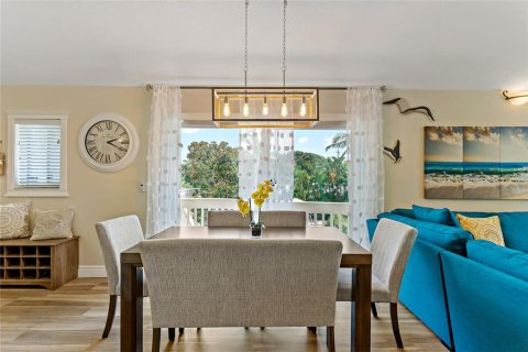 Снять в аренду кондоминиум в Лонгбоут-Ки, Флорида 6 комнат, 134.24м2, № 1834768 - фото 4