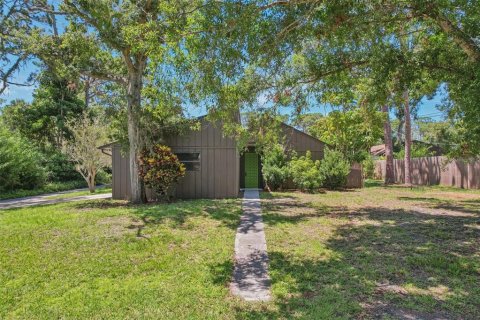 House in Sarasota, Florida 2 bedrooms, 114.73 sq.m. № 1804733 - photo 1
