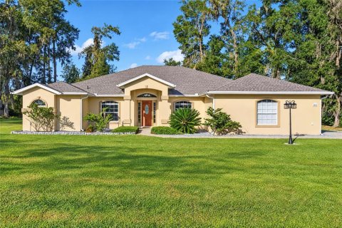 Villa ou maison à Ocala, Floride 4 chambres, 218.13 m2 № 2432694