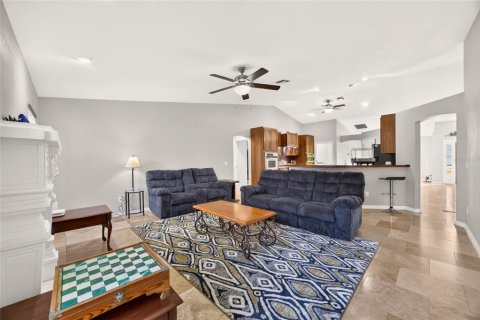 Villa ou maison à vendre à Ocala, Floride: 4 chambres, 218.13 m2 № 2432694 - photo 7