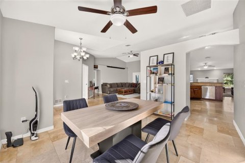 Villa ou maison à vendre à Ocala, Floride: 4 chambres, 218.13 m2 № 2432694 - photo 28