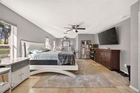 Villa ou maison à vendre à Ocala, Floride: 4 chambres, 218.13 m2 № 2432694 - photo 9