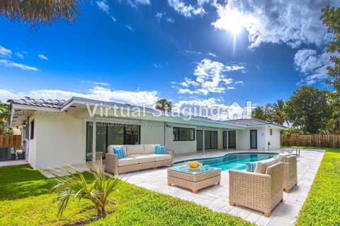 House in Boca Raton, Florida 4 bedrooms, 206.89 sq.m. № 1930685 - photo 24