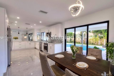 House in Boca Raton, Florida 4 bedrooms, 206.89 sq.m. № 1930685 - photo 11