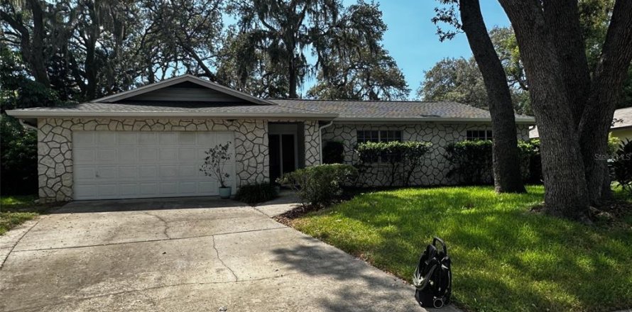 House in Orlando, Florida 3 bedrooms, 150.5 sq.m. № 1856520