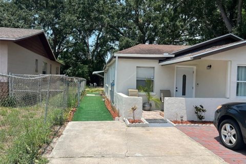 House in Winter Haven, Florida 3 bedrooms, 89.93 sq.m. № 1750238 - photo 13