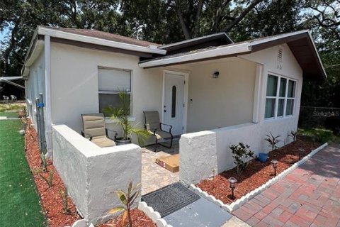House in Winter Haven, Florida 3 bedrooms, 89.93 sq.m. № 1750238 - photo 5