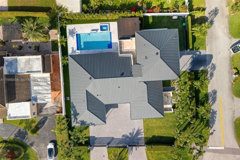 Villa ou maison à vendre à Hialeah Gardens, Floride: 5 chambres, 451.32 m2 № 2004805 - photo 5