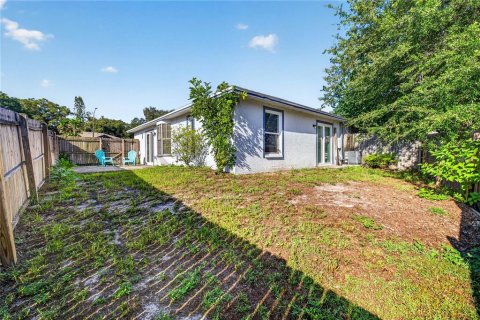 House in Palm Harbor, Florida 2 bedrooms, 74.04 sq.m. № 2266416 - photo 30