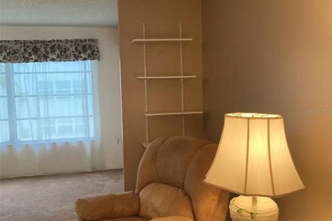 Condo in Saint Petersburg, Florida, 1 bedroom  № 1802228 - photo 25