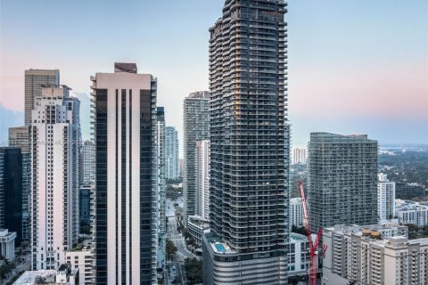 Condominio en alquiler en Miami, Florida, 1 dormitorio, 68.47 m2 № 1982481 - foto 5