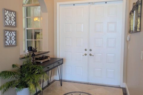 House in Lake Worth, Florida 4 bedrooms, 253.34 sq.m. № 2183256 - photo 4