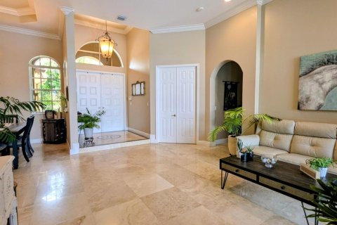House in Lake Worth, Florida 4 bedrooms, 253.34 sq.m. № 2183256 - photo 5
