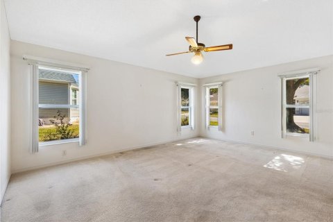 Casa en venta en The Villages, Florida, 3 dormitorios, 188.31 m2 № 2167009 - foto 13
