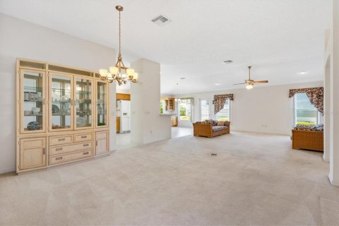 Casa en venta en The Villages, Florida, 3 dormitorios, 188.31 m2 № 2167009 - foto 4