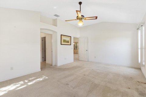 Casa en venta en The Villages, Florida, 3 dormitorios, 188.31 m2 № 2167009 - foto 14