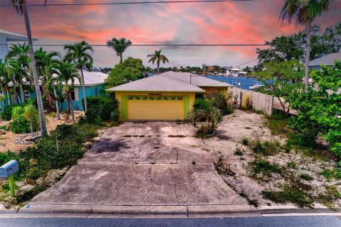 Land in Indian Rocks Beach, Florida № 1903248 - photo 6