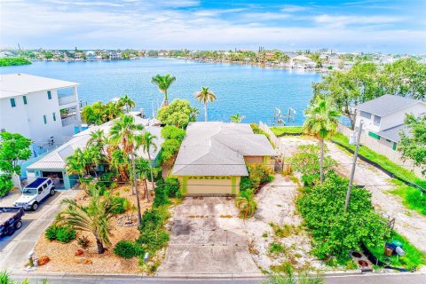 Land in Indian Rocks Beach, Florida № 1903248 - photo 20