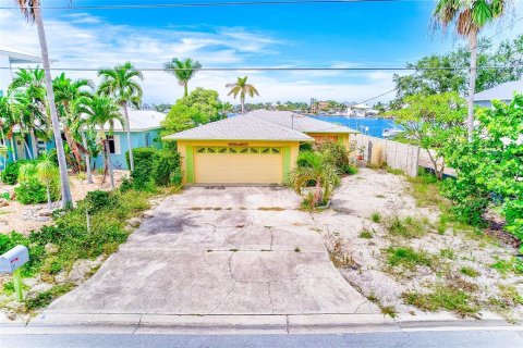 Land in Indian Rocks Beach, Florida № 1903248 - photo 23
