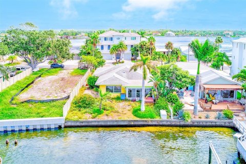 Land in Indian Rocks Beach, Florida № 1903248 - photo 12
