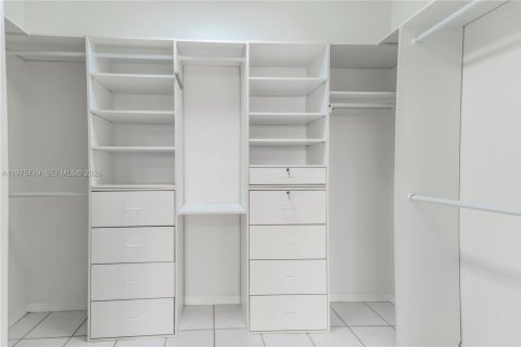 Villa ou maison à vendre à Coral Springs, Floride: 3 chambres, 203.27 m2 № 2041454 - photo 29