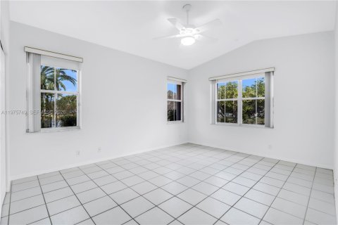 Villa ou maison à vendre à Coral Springs, Floride: 3 chambres, 203.27 m2 № 2041454 - photo 22