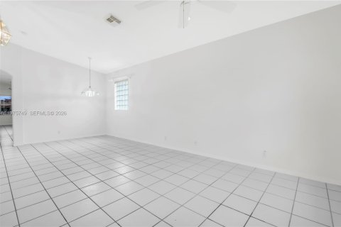 Villa ou maison à vendre à Coral Springs, Floride: 3 chambres, 203.27 m2 № 2041454 - photo 8