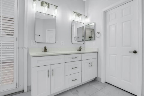 Villa ou maison à vendre à Coral Springs, Floride: 3 chambres, 203.27 m2 № 2041454 - photo 26