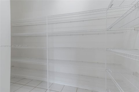 Villa ou maison à vendre à Coral Springs, Floride: 3 chambres, 203.27 m2 № 2041454 - photo 15