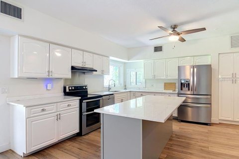 Casa en venta en Punta Gorda, Florida, 4 dormitorios, 315.87 m2 № 2383494 - foto 16