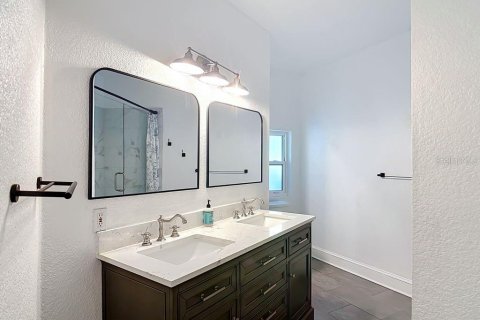 Casa en venta en Punta Gorda, Florida, 4 dormitorios, 315.87 m2 № 2383494 - foto 27